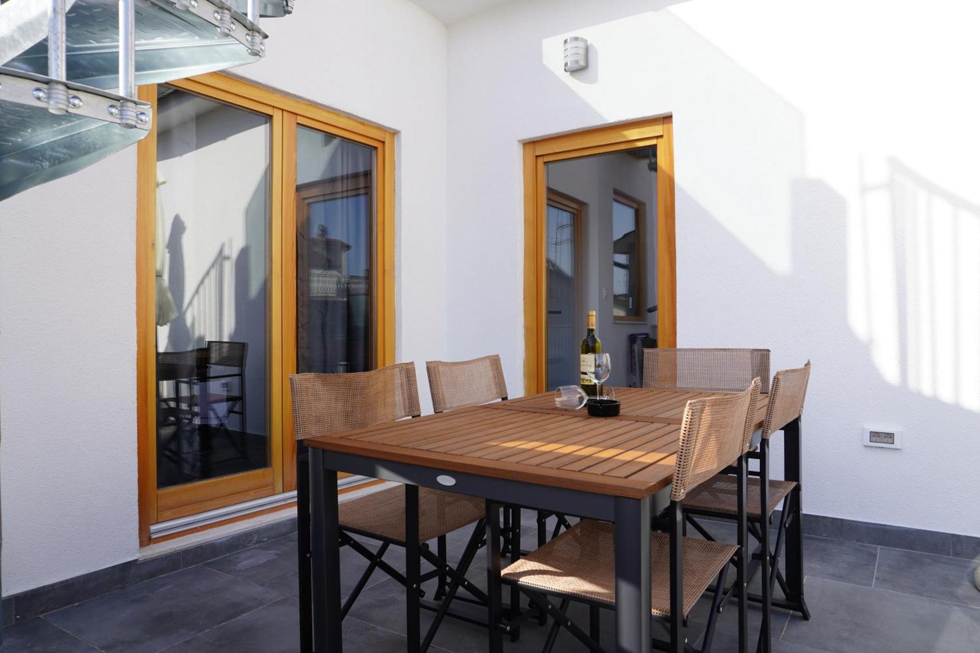Fjaka Apartments & Rooms Šibenik Kültér fotó